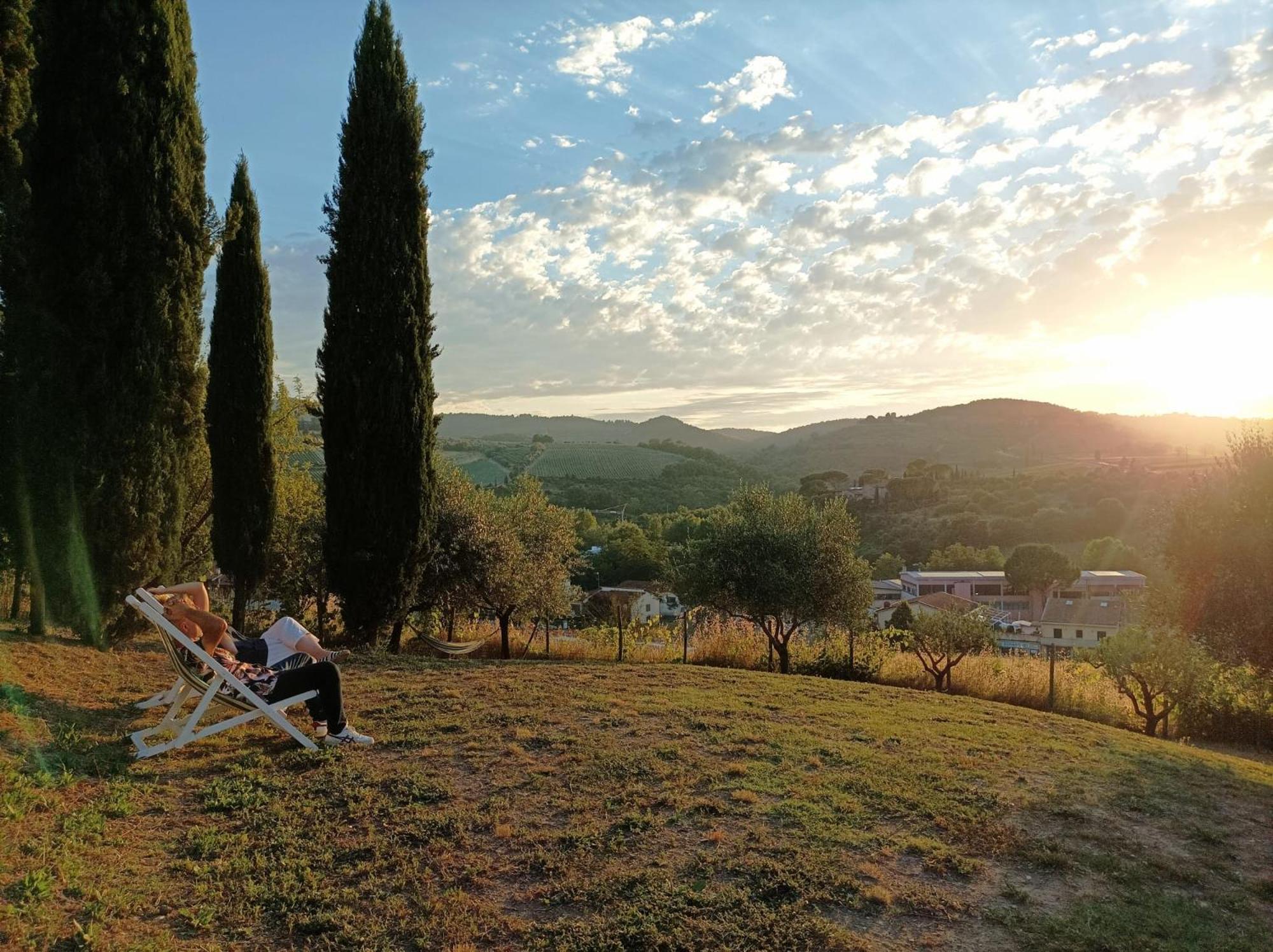 Tuscan Rooms Greve in Chianti Exterior photo