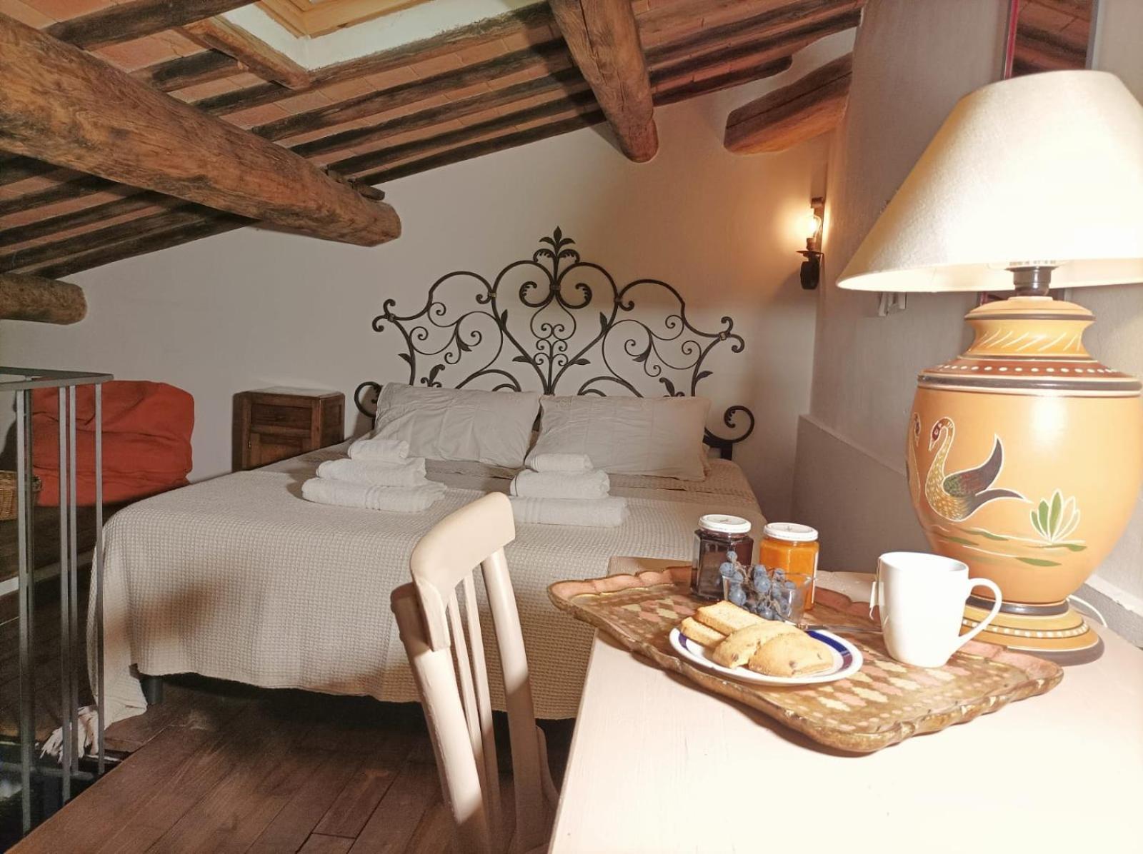 Tuscan Rooms Greve in Chianti Exterior photo